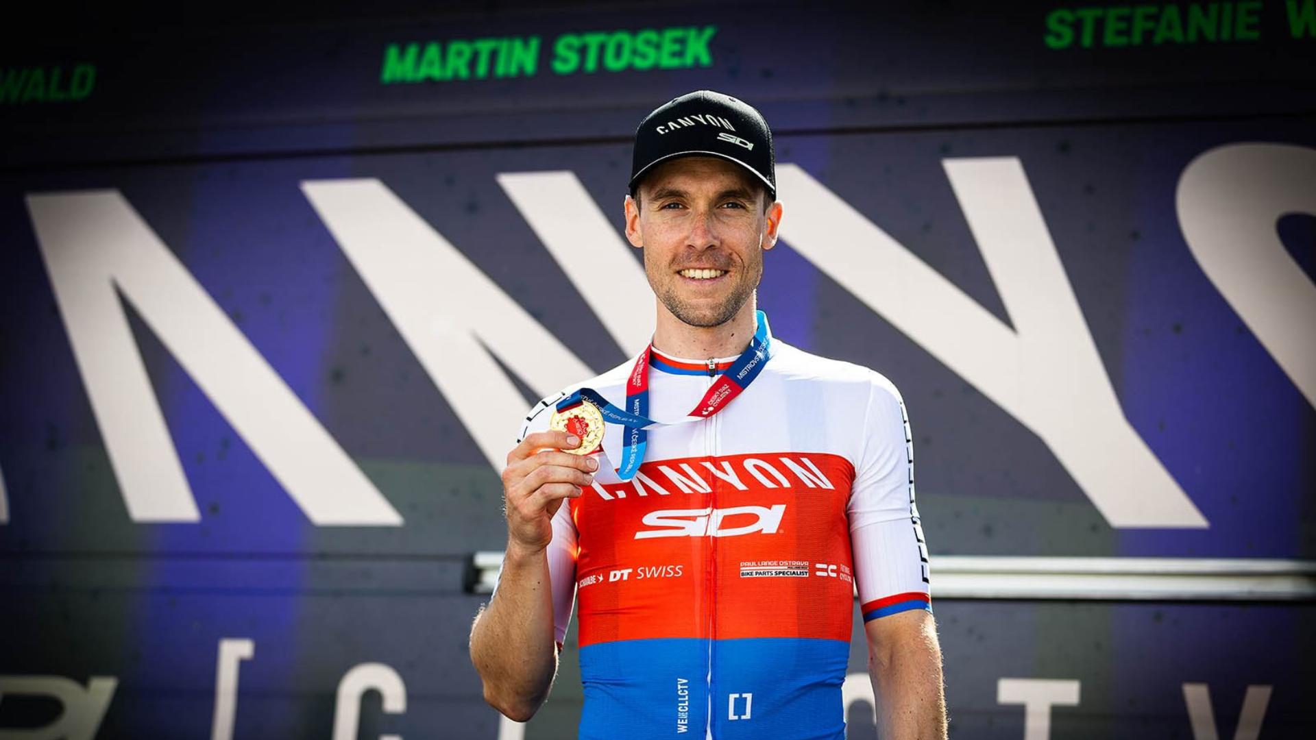 Známe nové mistry republiky v cross country maratonu! Dokázali Petruš a Löffelmann obhájit?!